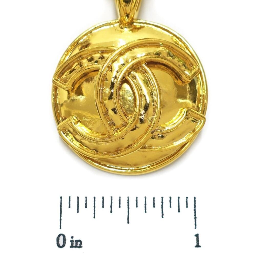 CHANEL Gold Plated CC Logos Round Charm Vintage Necklace Pendant - Picture 8 of 9